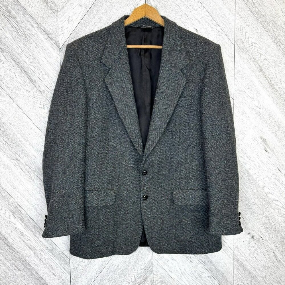 Men's Charcoal Herringbone Blazer - Classic Tailored Sport Coat